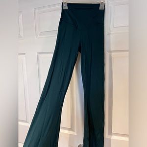 OFFLINE AERIE flare leggings